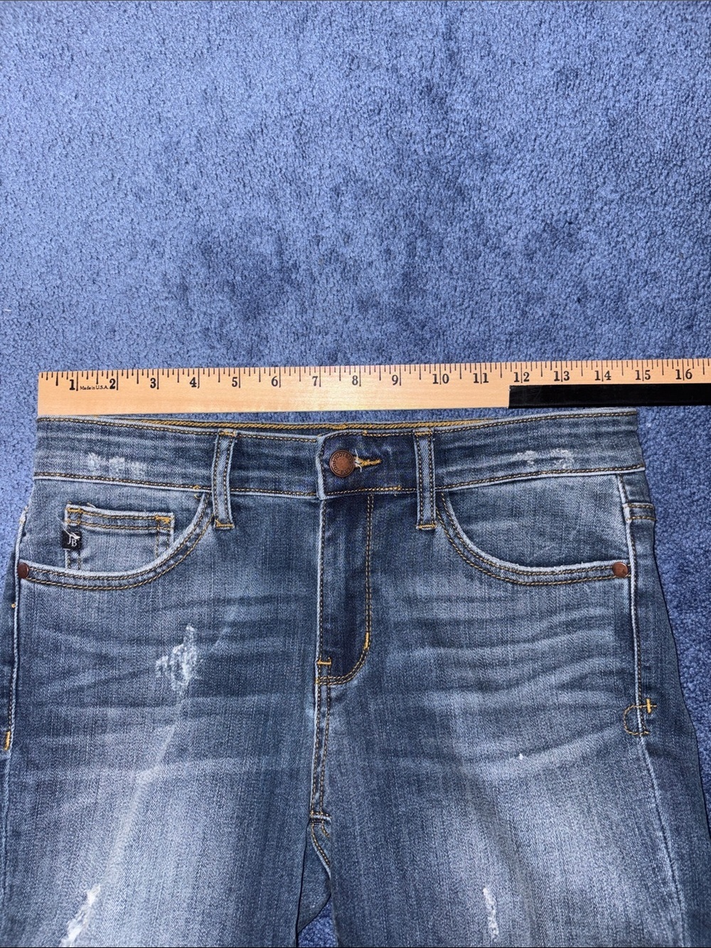 Judy Blue Medium Blue Wash Denim Jeans with Leather Patch - Picture 3 of 9
